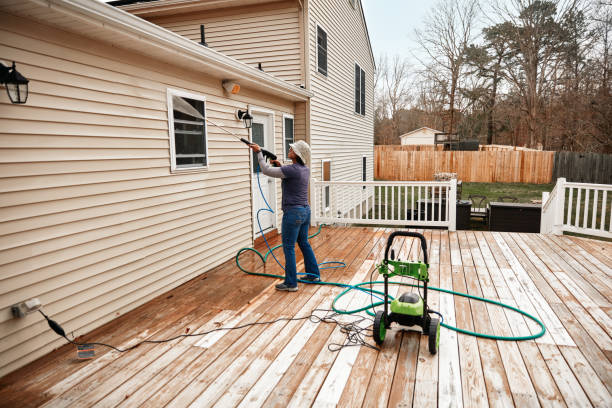 Best Pressure Washing Driveway  in Lewisburg, OH