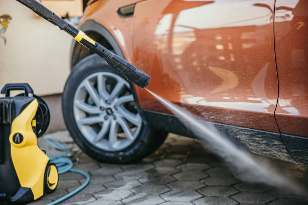 Best Sidewalk Pressure Washing  in Lewisburg, OH